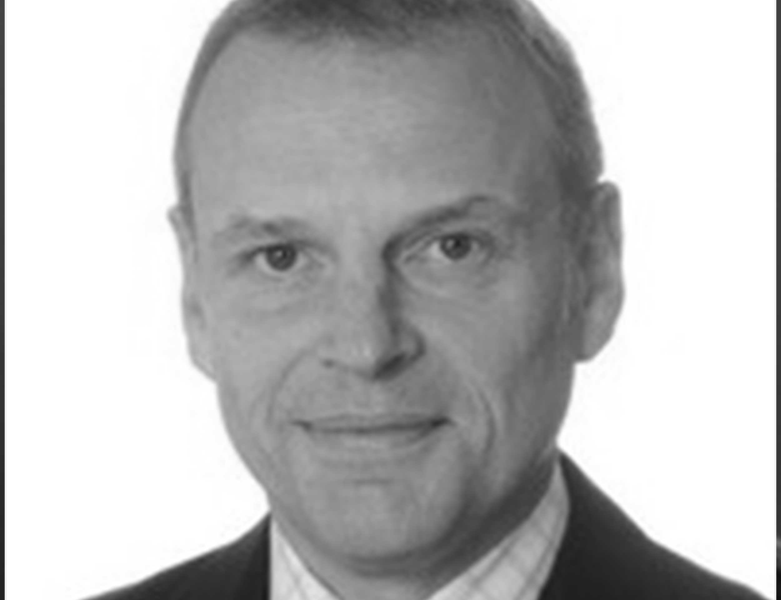 Charlie Newby , Senior Sales Performance Consultant